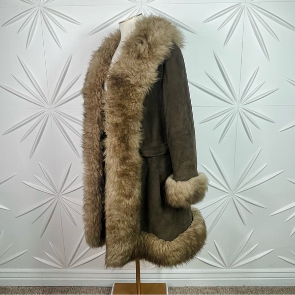 🎸 PENNY LANE AFGHAN COAT | CIRCA 1970’s IN AMAZING CONDITION RARE💎 - Picture 10 of 17